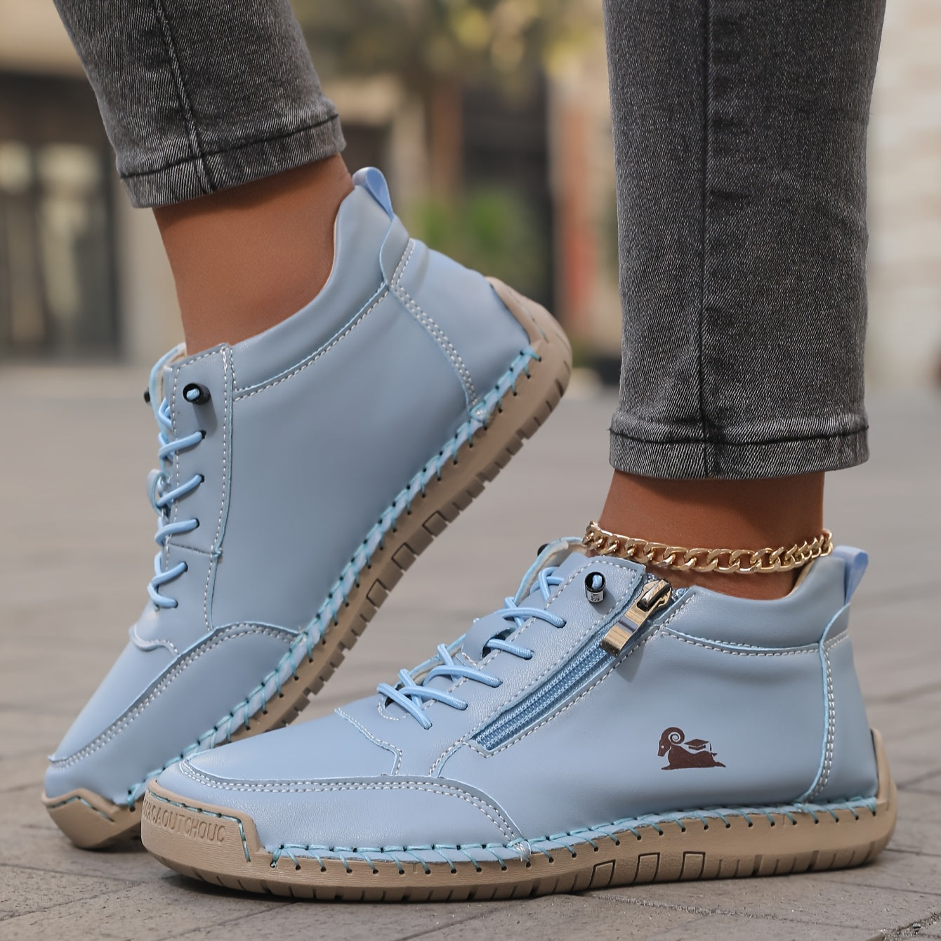 Mila – Orthopaedic Shoes