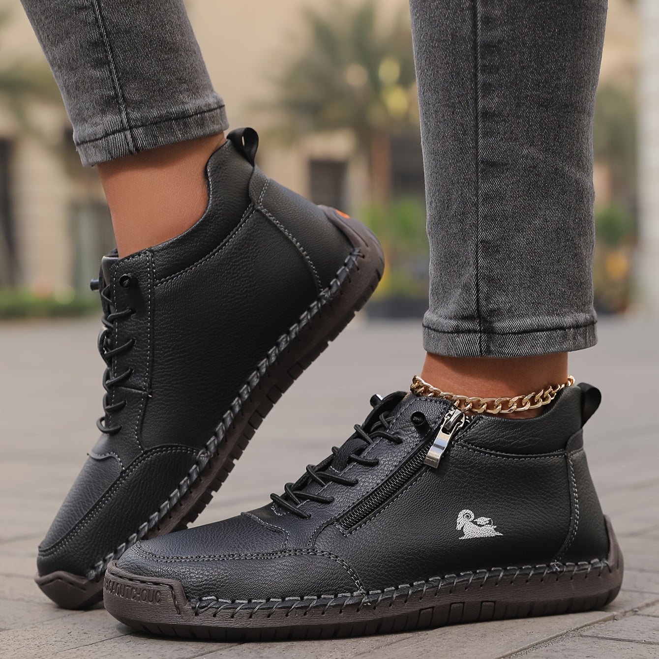 Mila – Orthopaedic Shoes