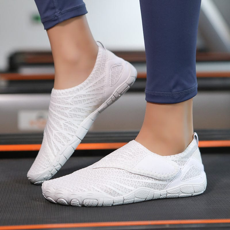 Mira - Barefoot Orthopedic Shoes